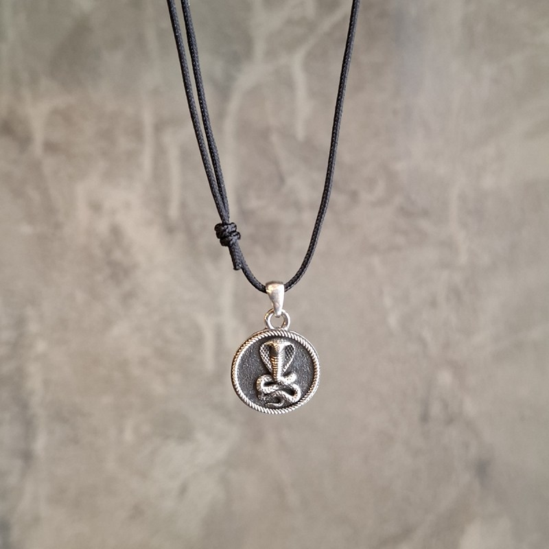 cobra pendant